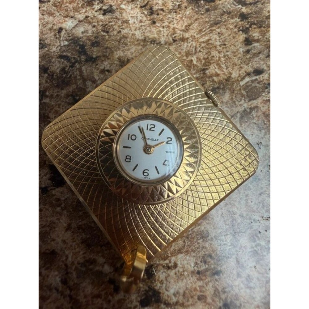 Vintage Cravelle Gold Tone Pendant Necklace Watch Japan Engraved Square